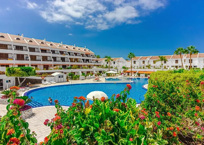 Parque Santiago 1 The First Line * بلايا ذي لاس أميريكاس