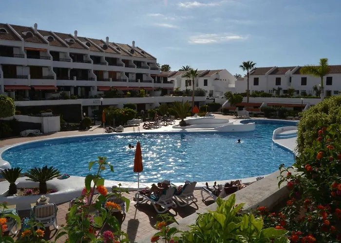 Parque Santiago 1 The First Line