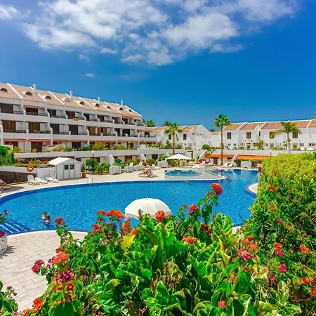 Parque Santiago 1 The First Line * Playa de las Americas (Tenerife)