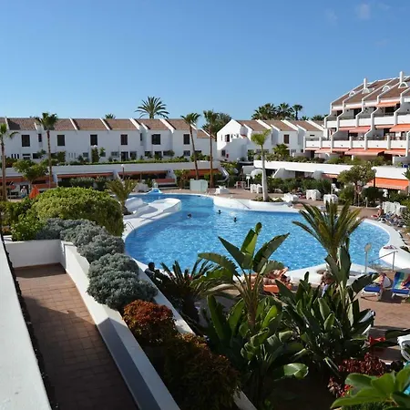 Parque Santiago 1 The First Line * Playa de las Americas (Tenerife)